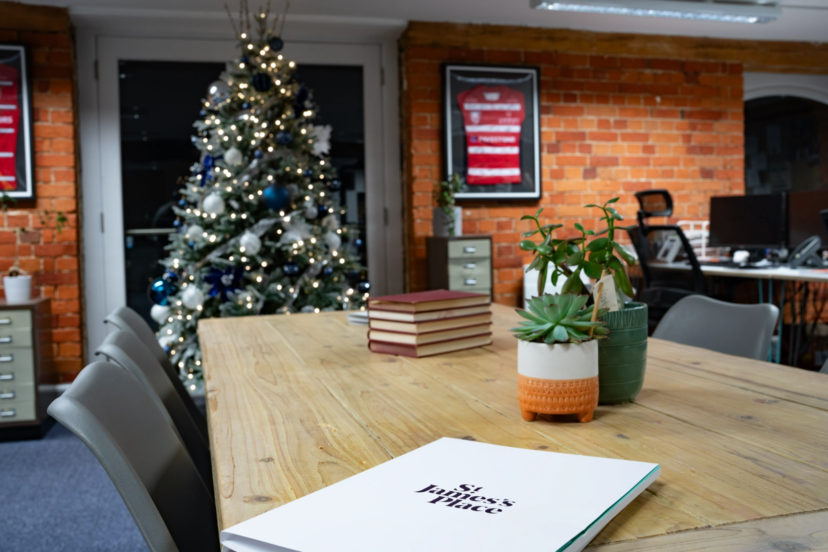 Commercial Christmas Decorators Gloucestershire Christmas Decorators example office Commercial Christmas decorators