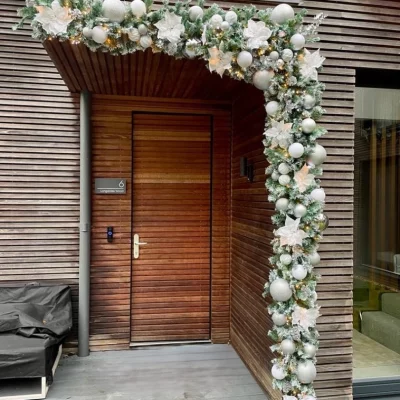 christmas decorators 41