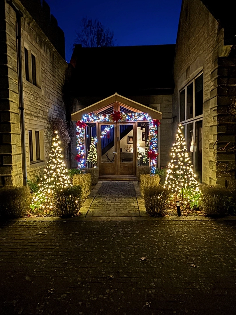 Commercial Christmas Decorators Gloucestershire Christmas Decorators christmas decorators 48 Commercial Christmas Decorators