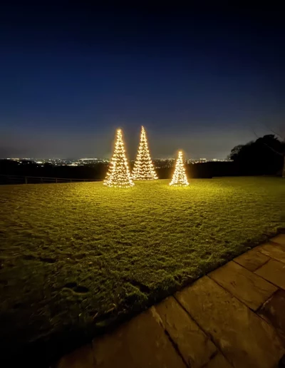 christmas decorators 49