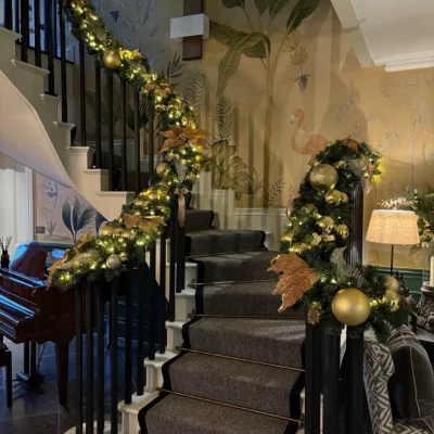 christmas decorators 75