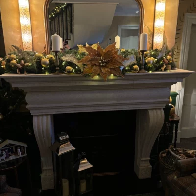 christmas decorators 76