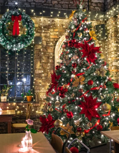 Christmas Decorators Restaurants