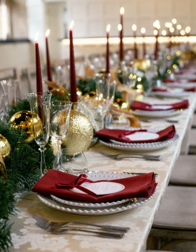 Christmas Decorators for Restaurants